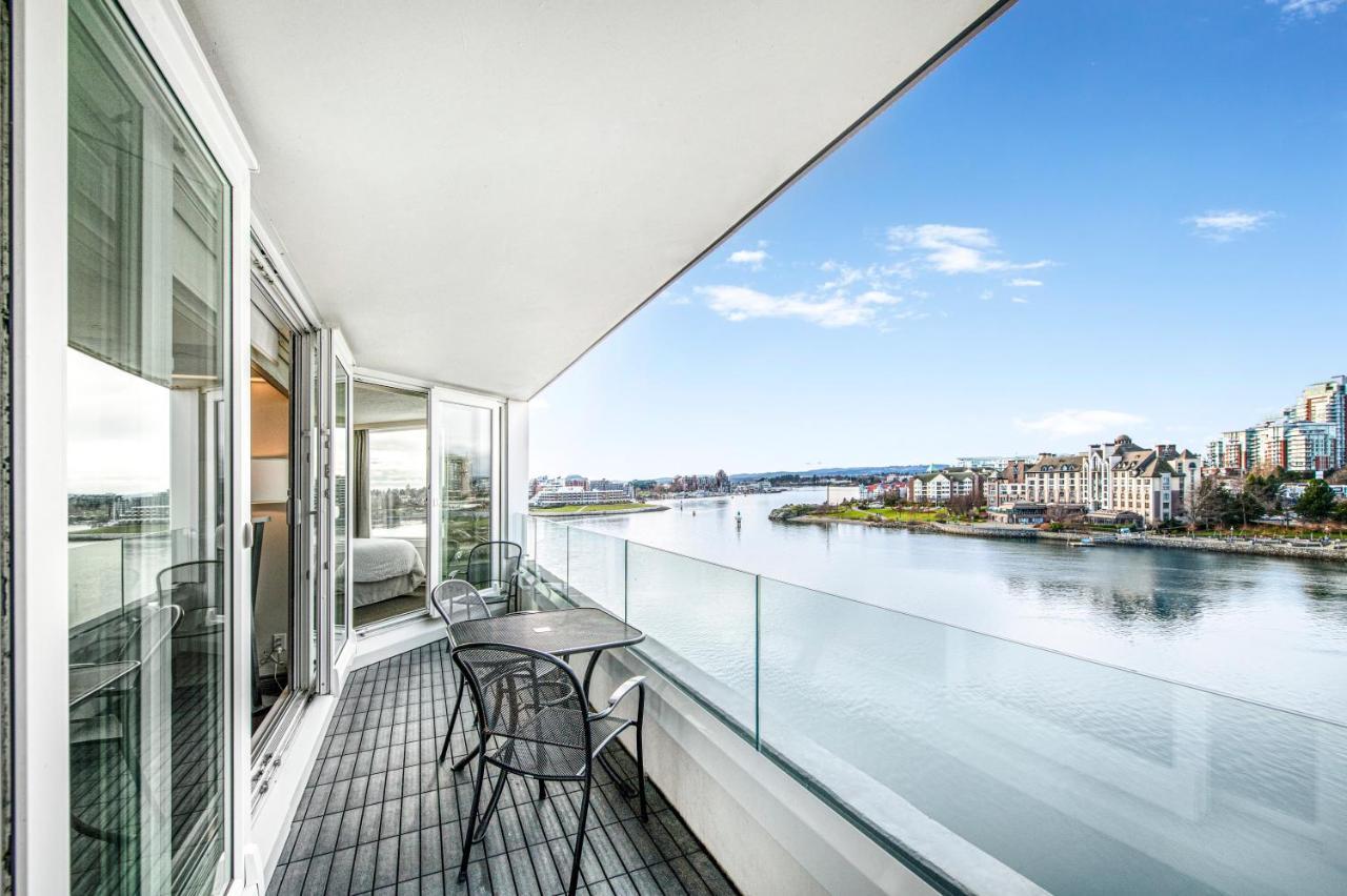 Victoria Regent Waterfront Hotel & Suites Exterior foto